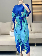 HEYFANCYSTYLE Women's Luxe Pleated Midi Dress: Geometric Print